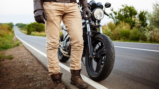 Motorcycle Riding Jeans: How to Choose the Safest Fit for Every Ride